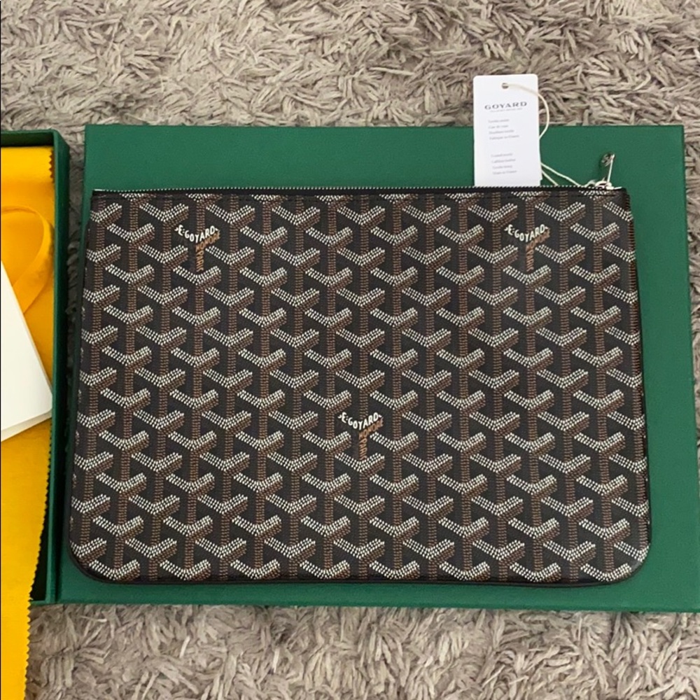 Authentic Goyard Pochette Senat MM Noir (Black)